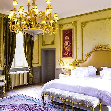 Chateau D'Origny, Chambres D'Hotes Et Restaurant Gastronomique Ouches Exteriör bild