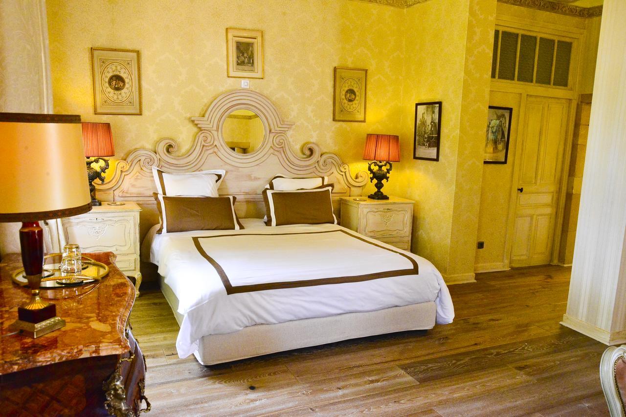 Chateau D'Origny, Chambres D'Hotes Et Restaurant Gastronomique Ouches Exteriör bild