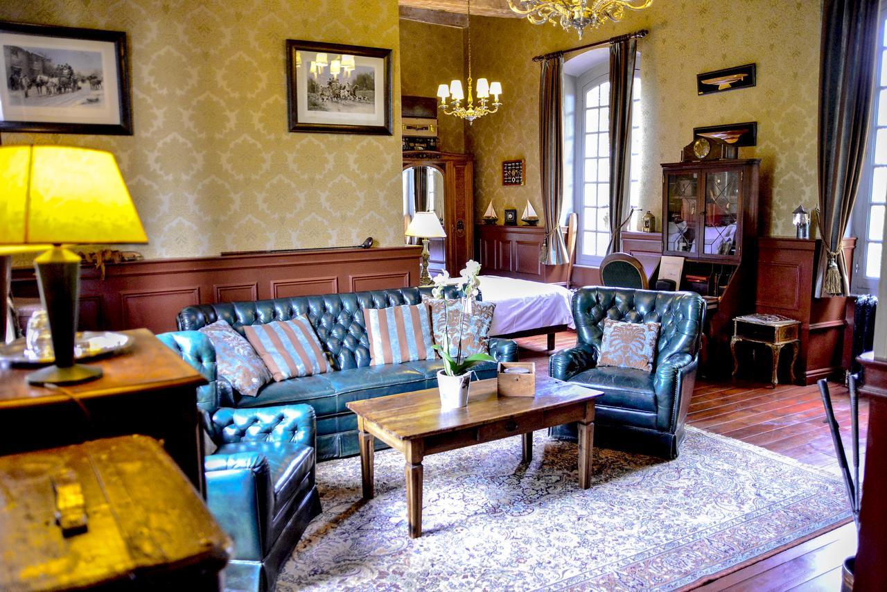 Chateau D'Origny, Chambres D'Hotes Et Restaurant Gastronomique Ouches Exteriör bild