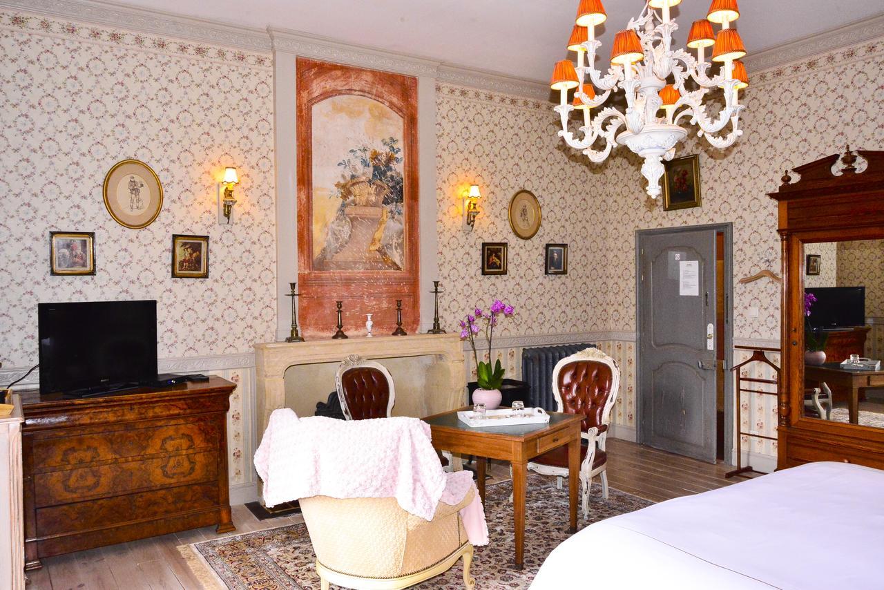 Chateau D'Origny, Chambres D'Hotes Et Restaurant Gastronomique Ouches Exteriör bild