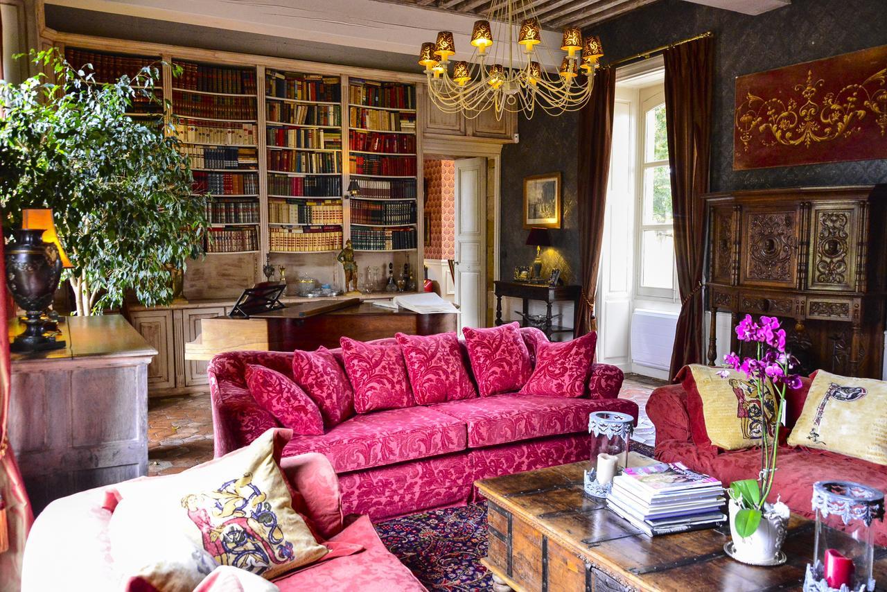 Chateau D'Origny, Chambres D'Hotes Et Restaurant Gastronomique Ouches Exteriör bild