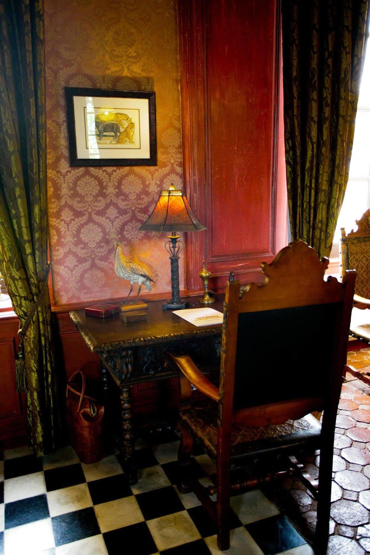 Chateau D'Origny, Chambres D'Hotes Et Restaurant Gastronomique Ouches Exteriör bild